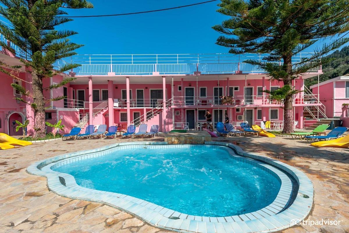 Pink Palace Beach Resort Agios Gordios  Ngoại thất bức ảnh