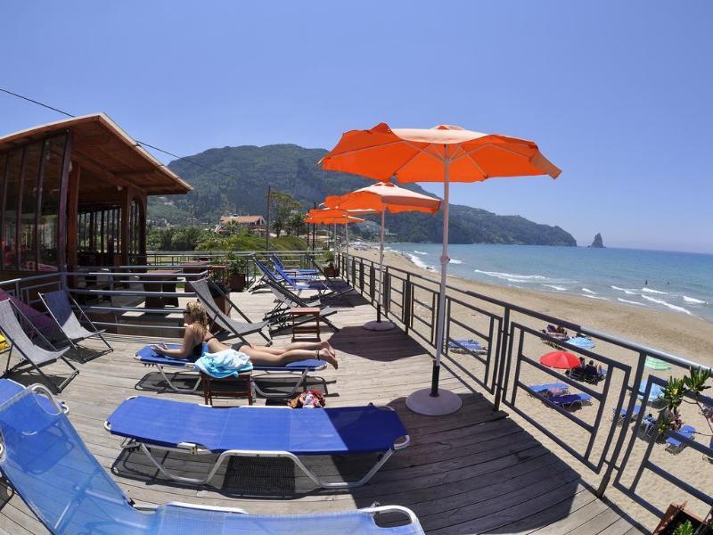 Pink Palace Beach Resort Agios Gordios  Ngoại thất bức ảnh