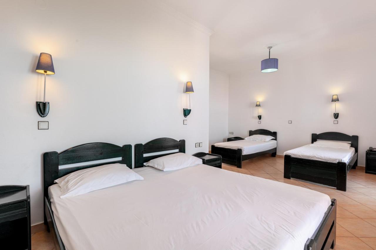 Pink Palace Beach Resort Agios Gordios  Ngoại thất bức ảnh