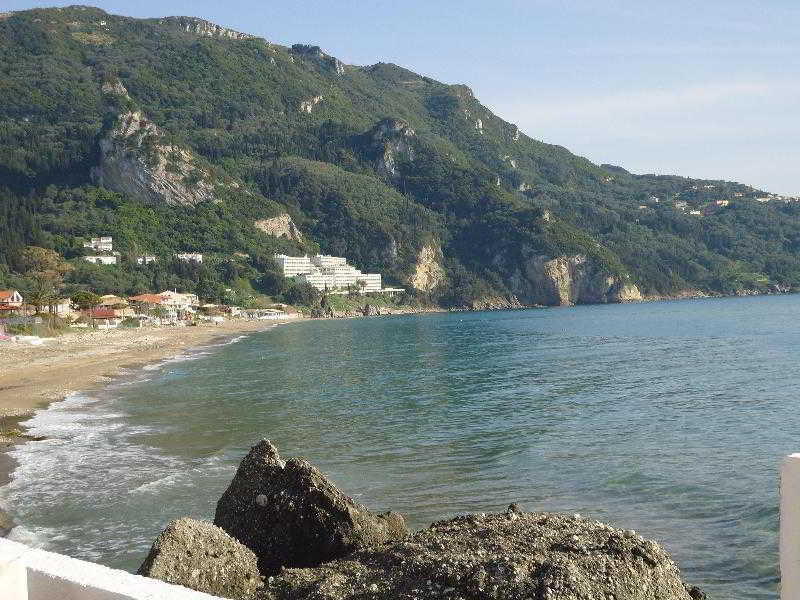 Pink Palace Beach Resort Agios Gordios  Ngoại thất bức ảnh